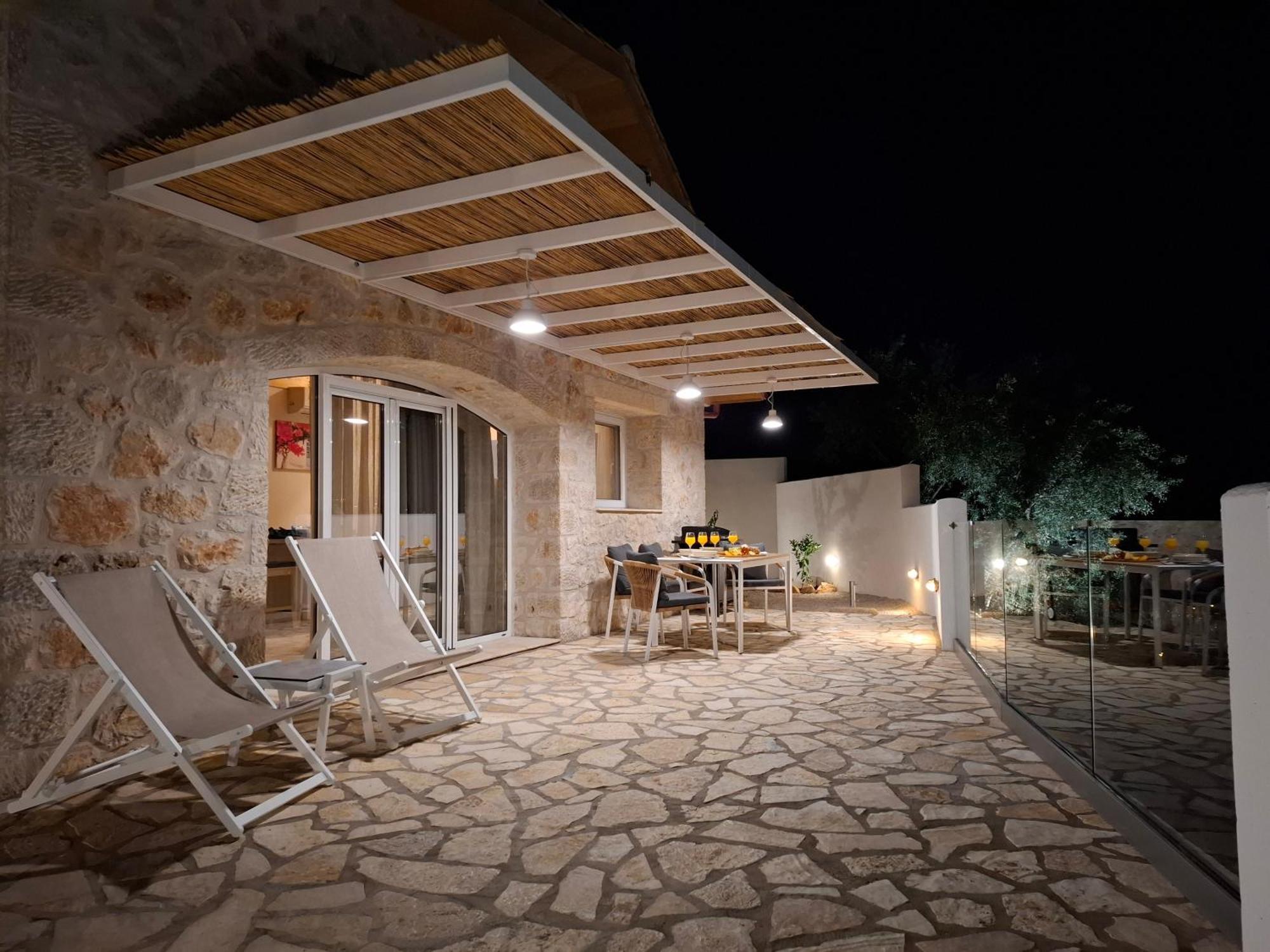 Pnoes Villas Vasiliki  Ngoại thất bức ảnh